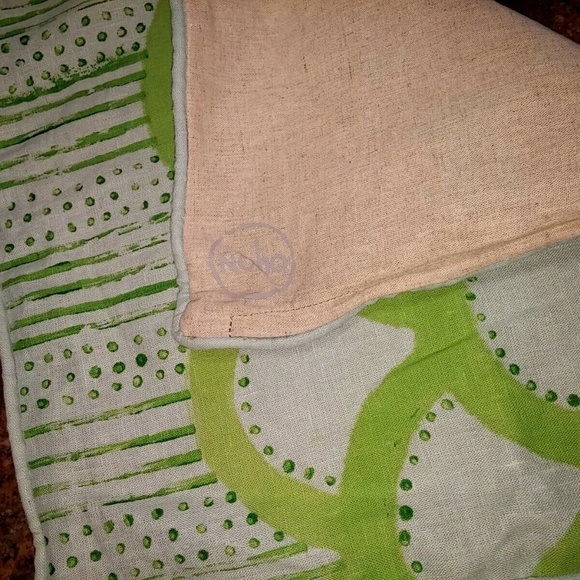 NOHO Home 18" Pillow Cover - Picture 2 of 5